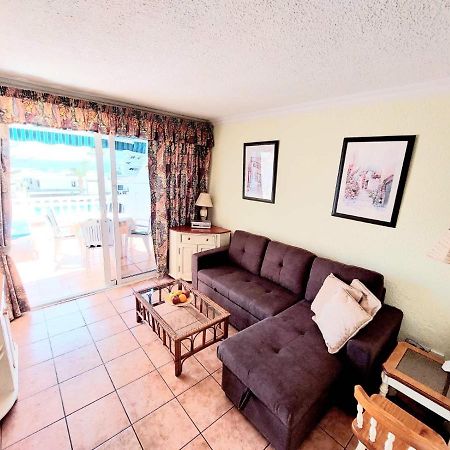 First Line Villa Floor Studio Apartment With Amazing Sea View Air Conditioned Just 50M From The Beach Costa Adeje  Exteriör bild